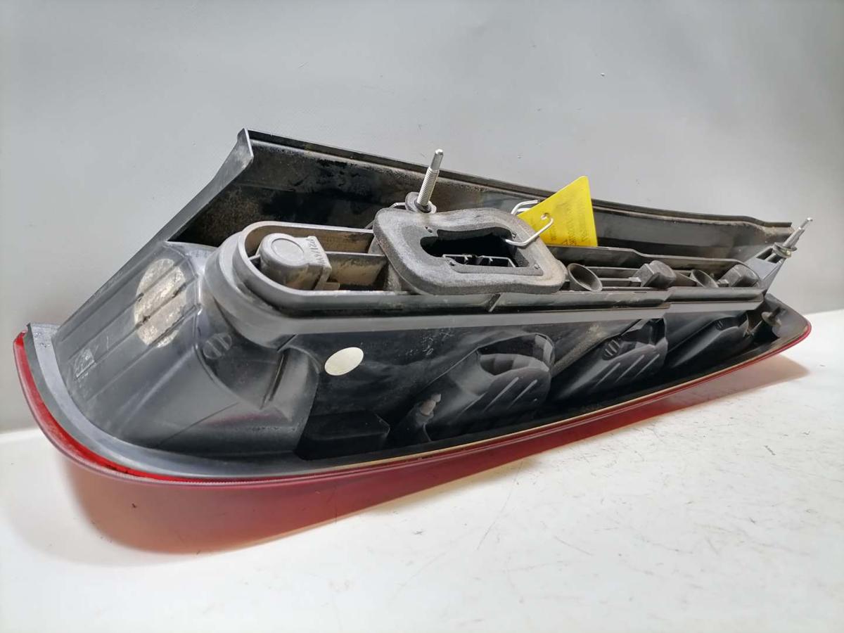 Ford Focus C-Max original R&uuml;cklicht R&uuml;ckleuchte Schlussleuchte links Facelift Bj.2008